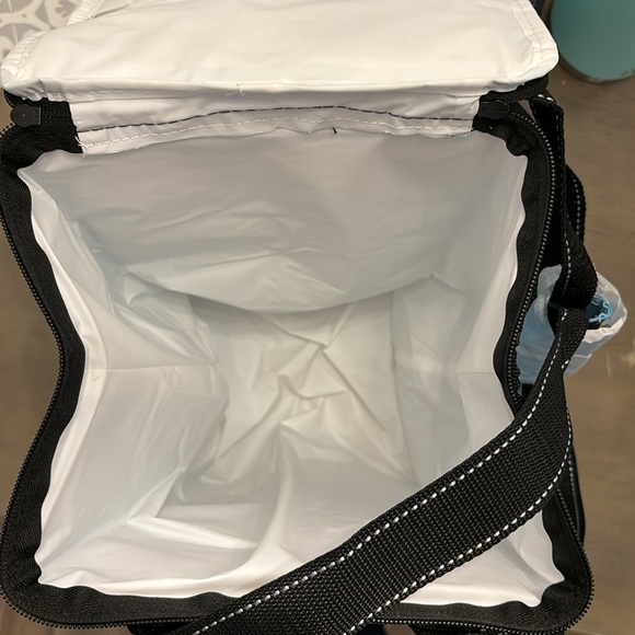 NEW WITH TAGS Scout Totes Ma Boats Pleasure Chest Soft Cooler - Picture 15 of 16